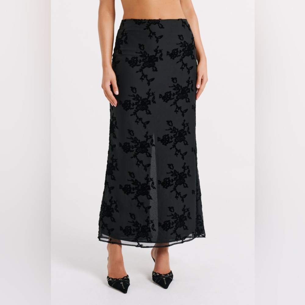 MESHKI nwt Burned Velvet Floral Maxi Skirt